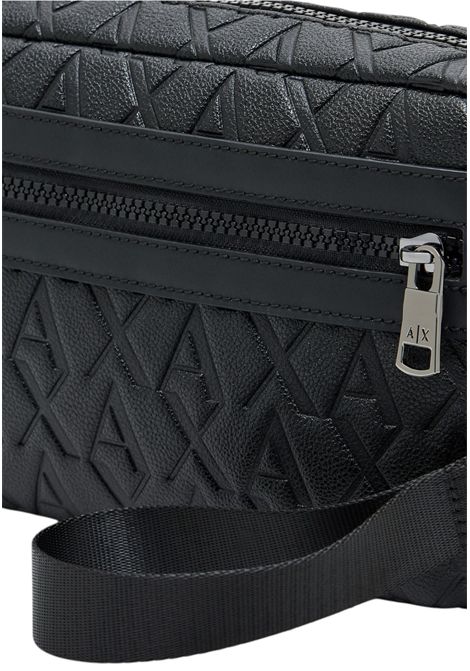 Pochette con logo goffrato all over ARMANI EXCHANGE | Beauty Case | XM001272 AF12133UC001